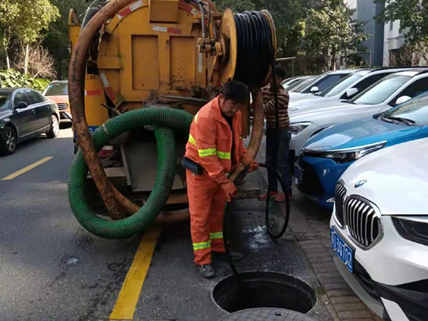 巴马排污管道清淤