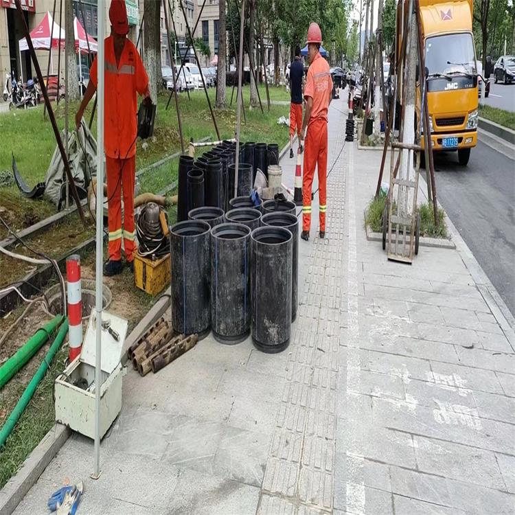 巴马管道短管置换修复