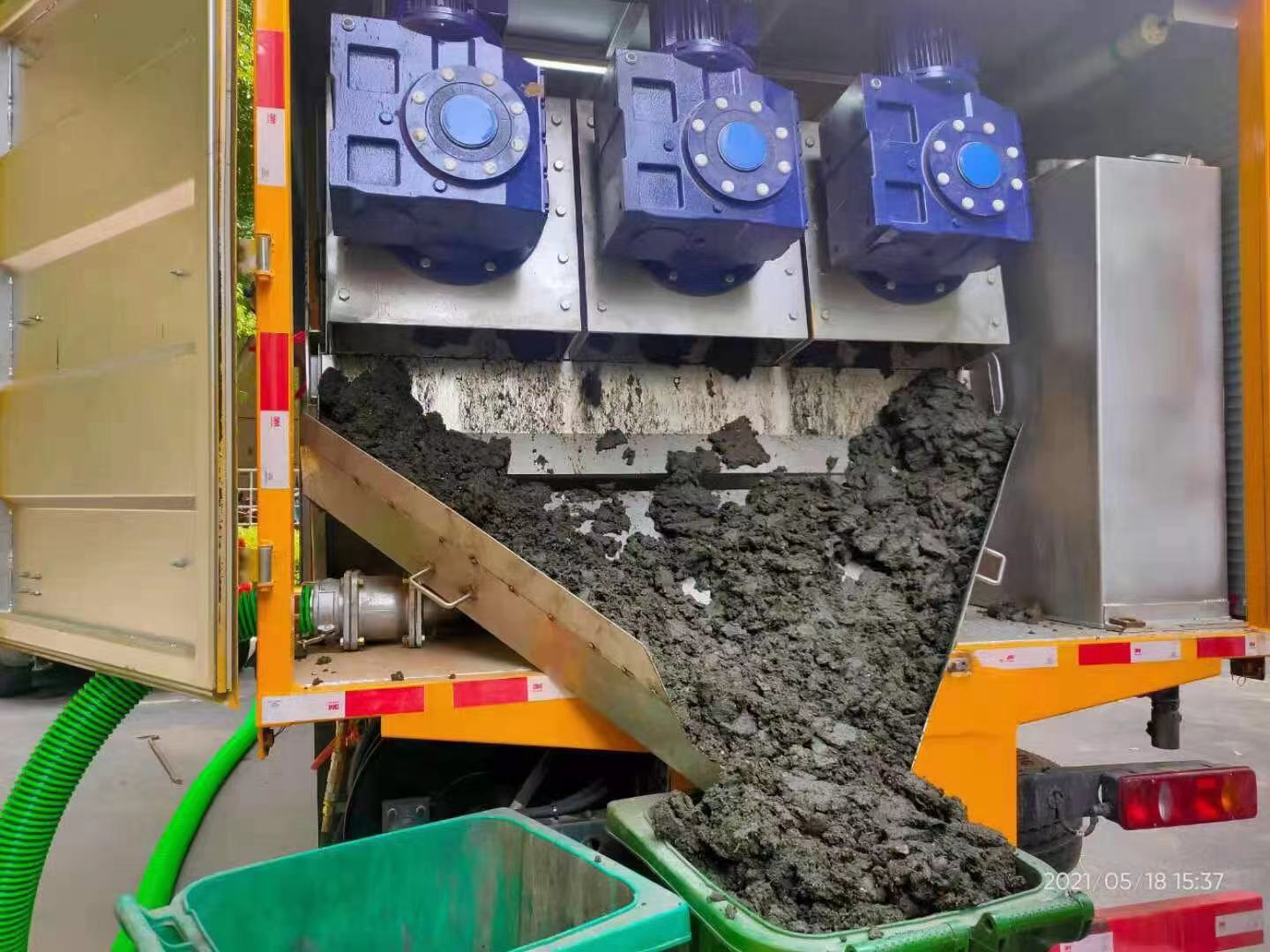 巴马化粪池清掏城市维护站-泥浆净化干湿分离处理